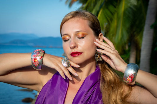 The Heartfelt Significance Behind Memorial Jewelry Pieces