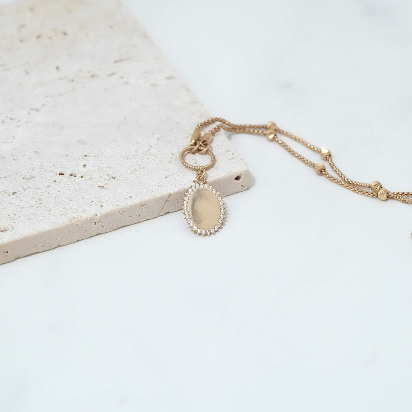 Ary Necklace