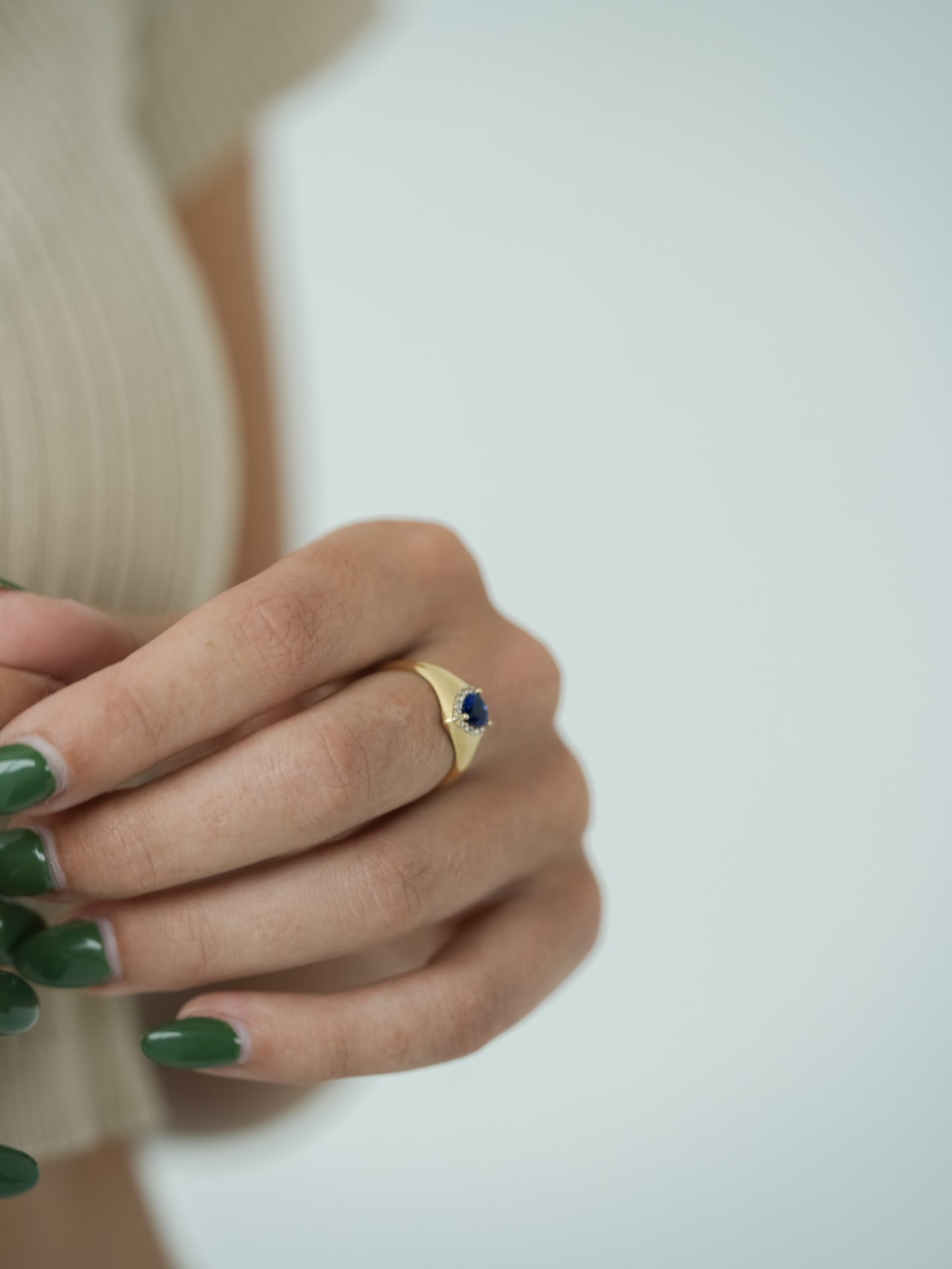 Mackenzie Ring