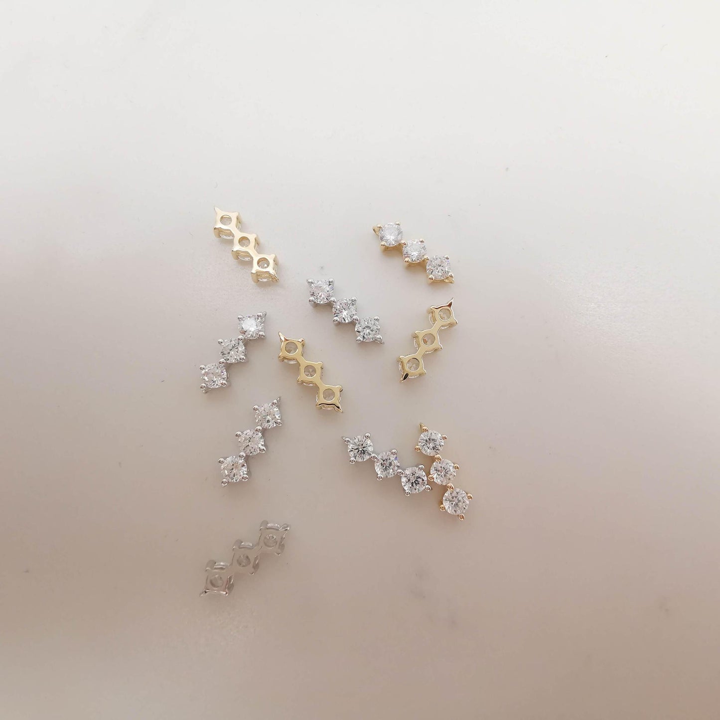 3 Diamond Charm