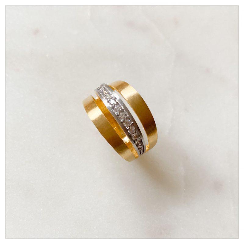 Unique Stone Ring