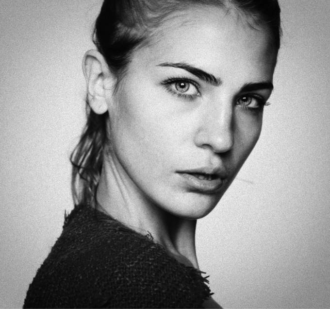 What is the story behind black and white photos recently posted in Instagram?