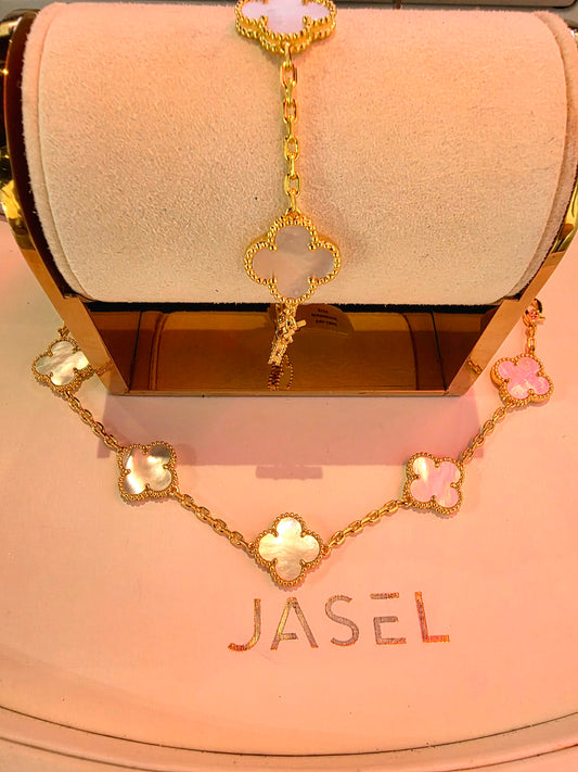 5 Clover Gold Pearl Bracelet