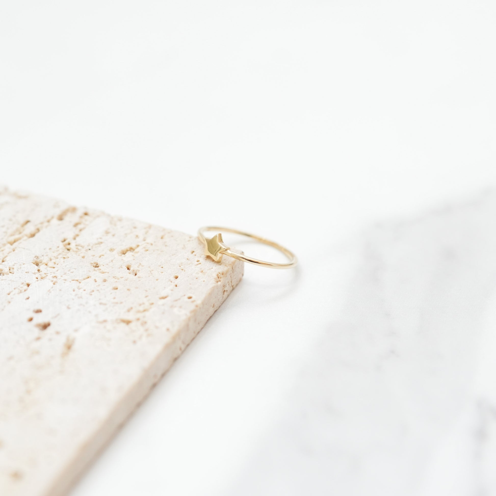 Jasel Jewelry 14k gold ring with star design