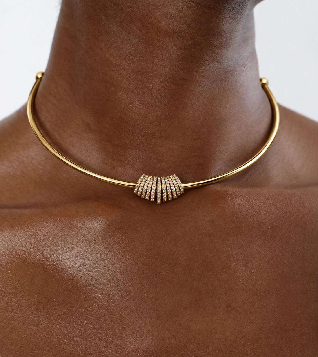 The Solaris Fan Toqrue Choker Necklace