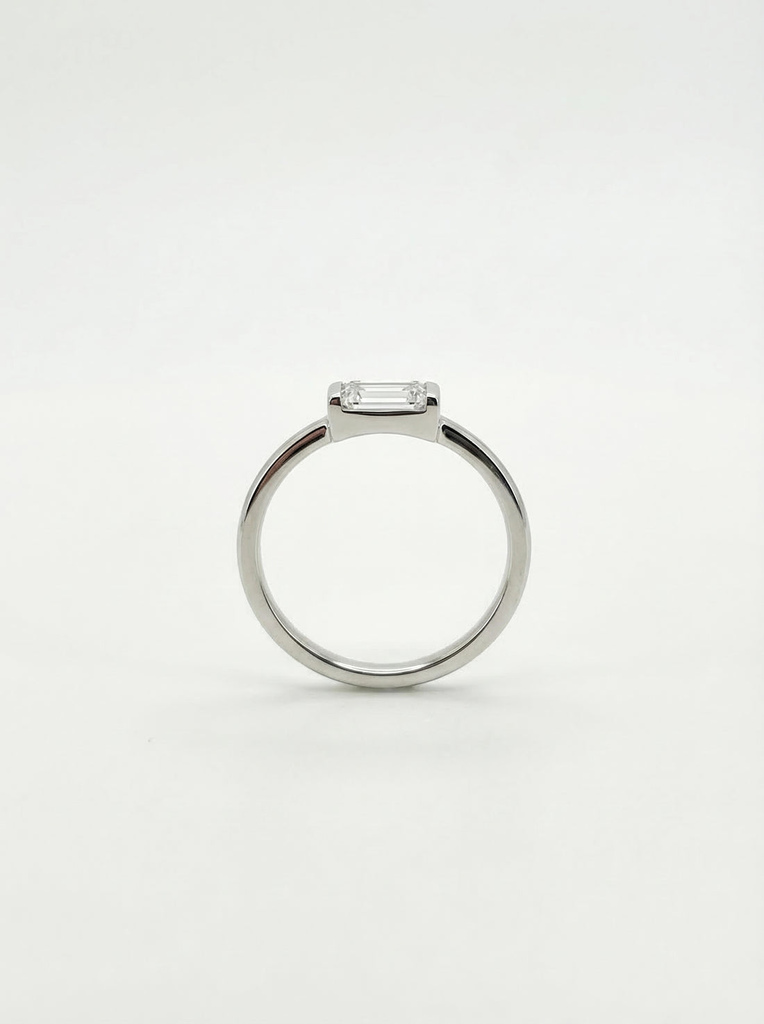 Lucent Ring