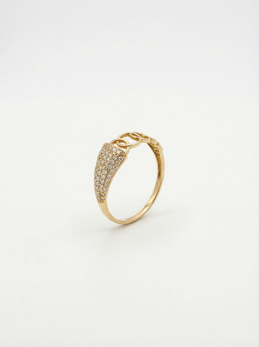 Celinea Ring